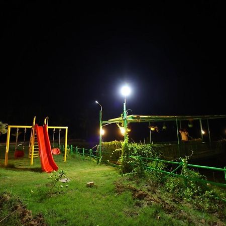 Krish Garden Villa Chidambaram Luaran gambar